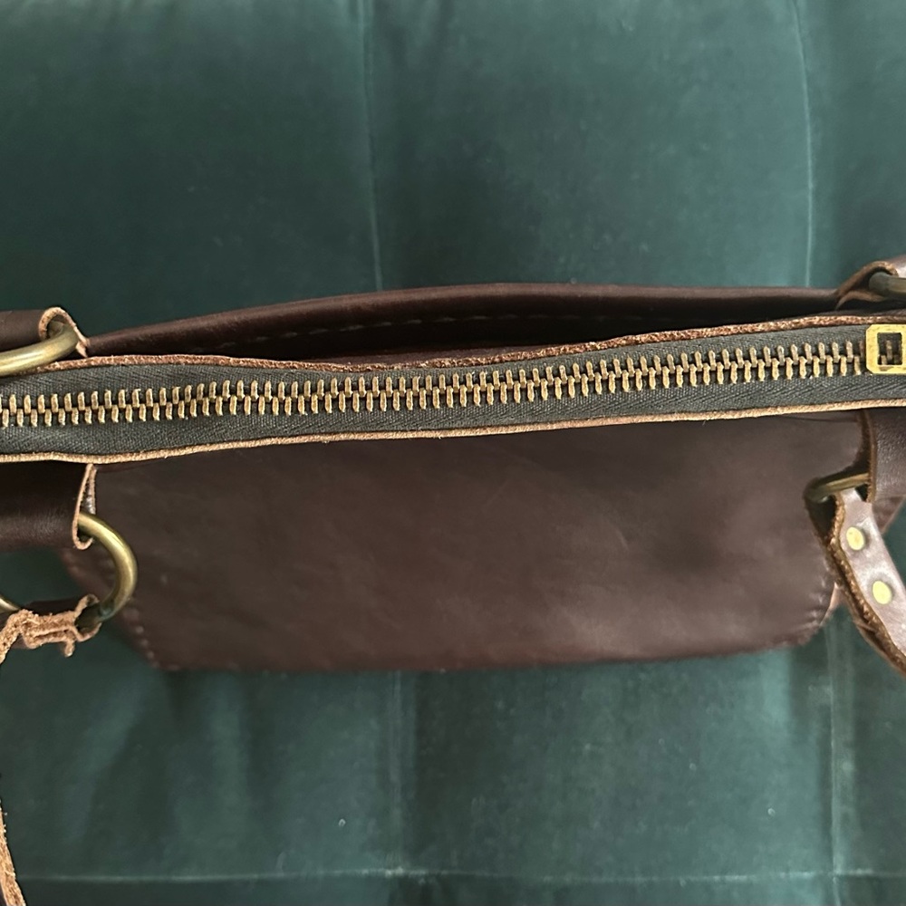 Vintage 70s Deep Chocolate Leather bag - Picture 8 of 10